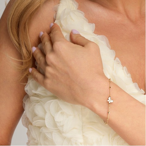 Златна гривна Butterfly