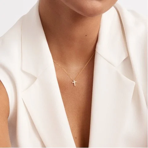 Колие кръст с диаманти Diamond Cross