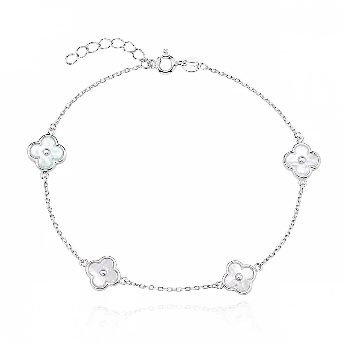 Сребърна гривна Pearl Flower от Сребро 925 с четири цветя от естествен седеф