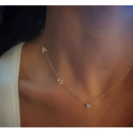 Златно колие с две букви Златно колие с две букви