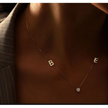 Златно колие с две букви Златно колие с две букви