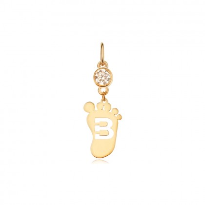 Златен мадальон бебешки крачета 