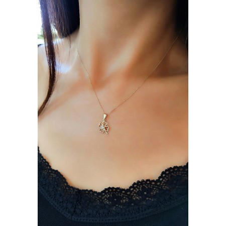 Златно колие с детелинка