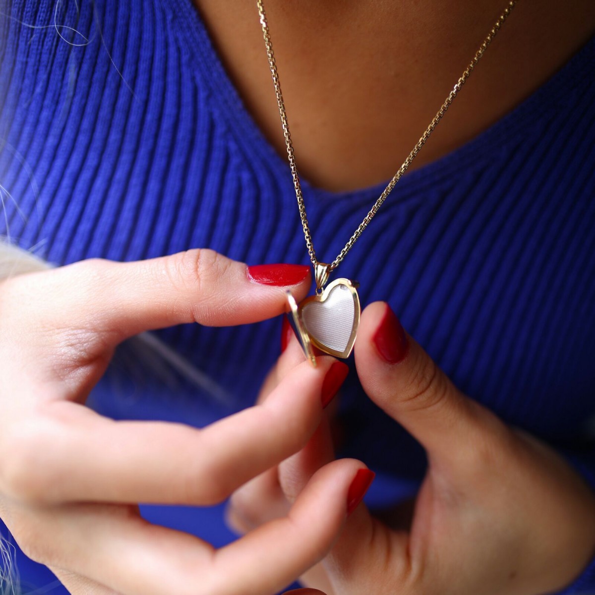 Златен медальон Отваряемо сърце