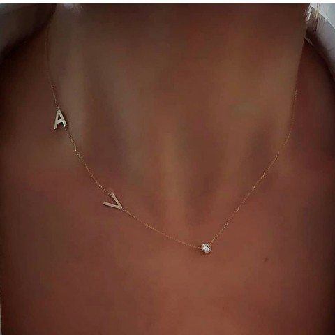 Златно колие Символика