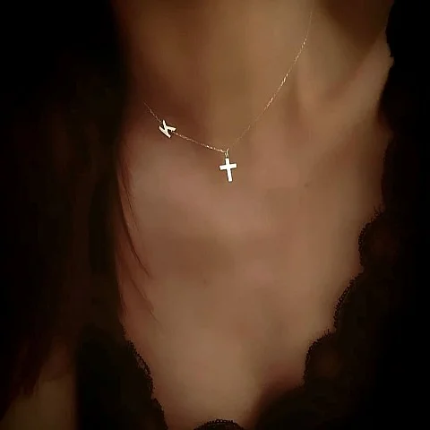 Златно колие Cross
