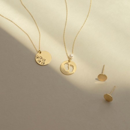 Златно колие бебешки стъпки