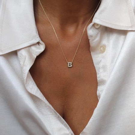 Златно колие Буква с камъни