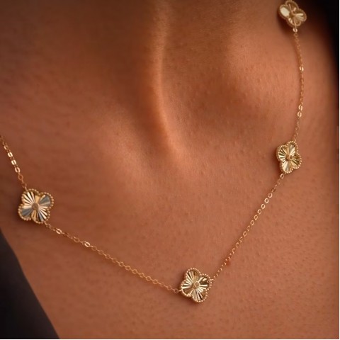 Златно колие Diamond Clover