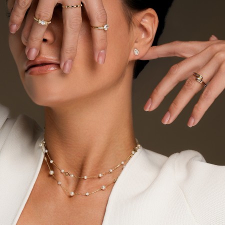 Златно колие с Cleef