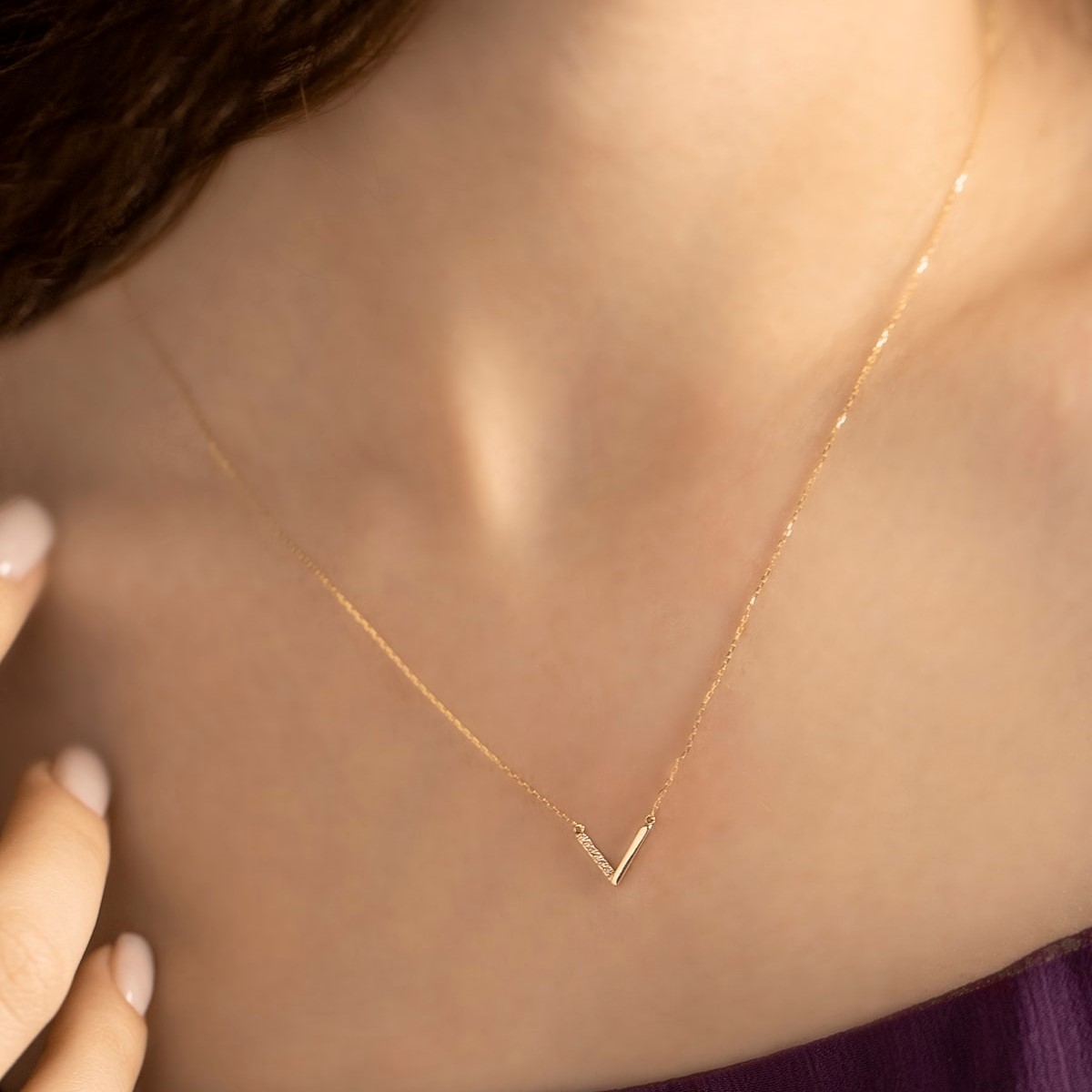 Златно колие V