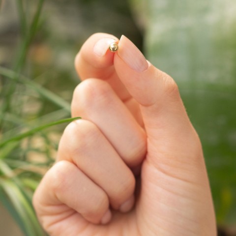 Златни обеци Glow Sphere