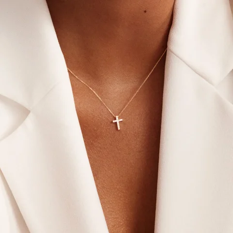 Златно колие Cross
