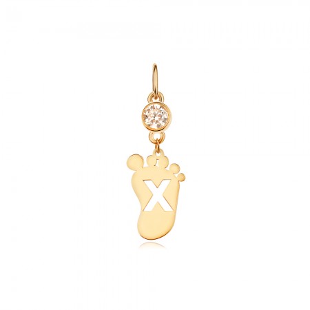 Златен медальон с буква