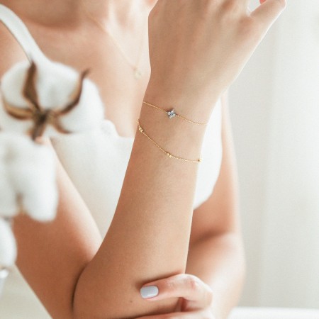 Златна гривна Duora