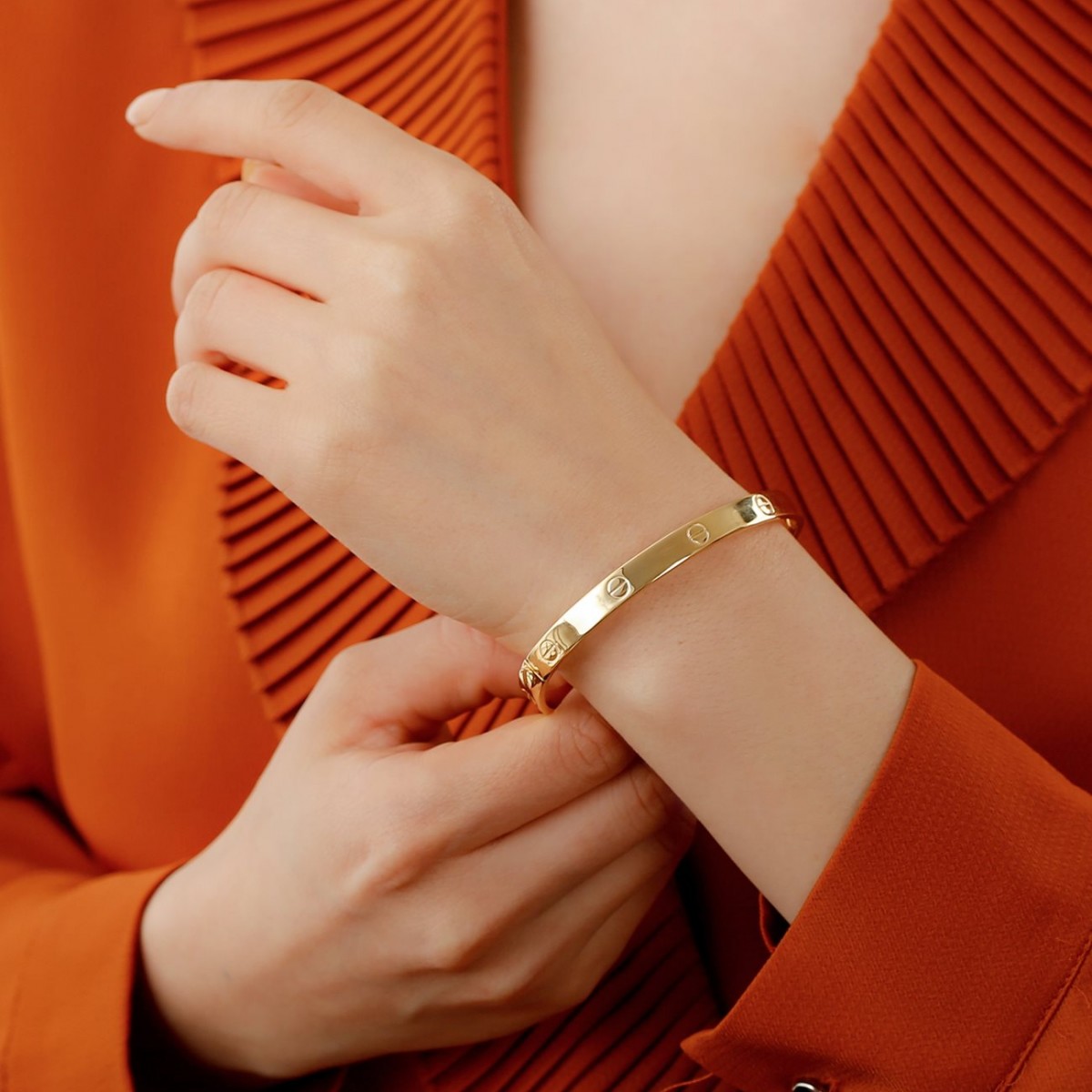 Златна гривна Eloria