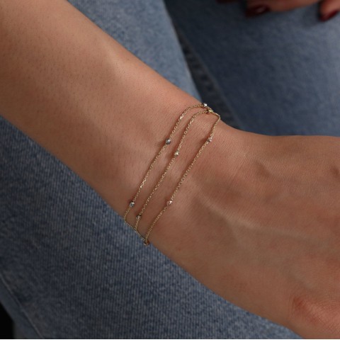 Златна гривна Triara