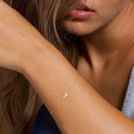 Златна гривна Halo Cross