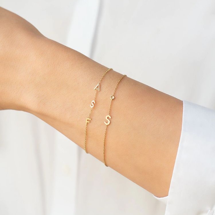 Златна гривна Lumi