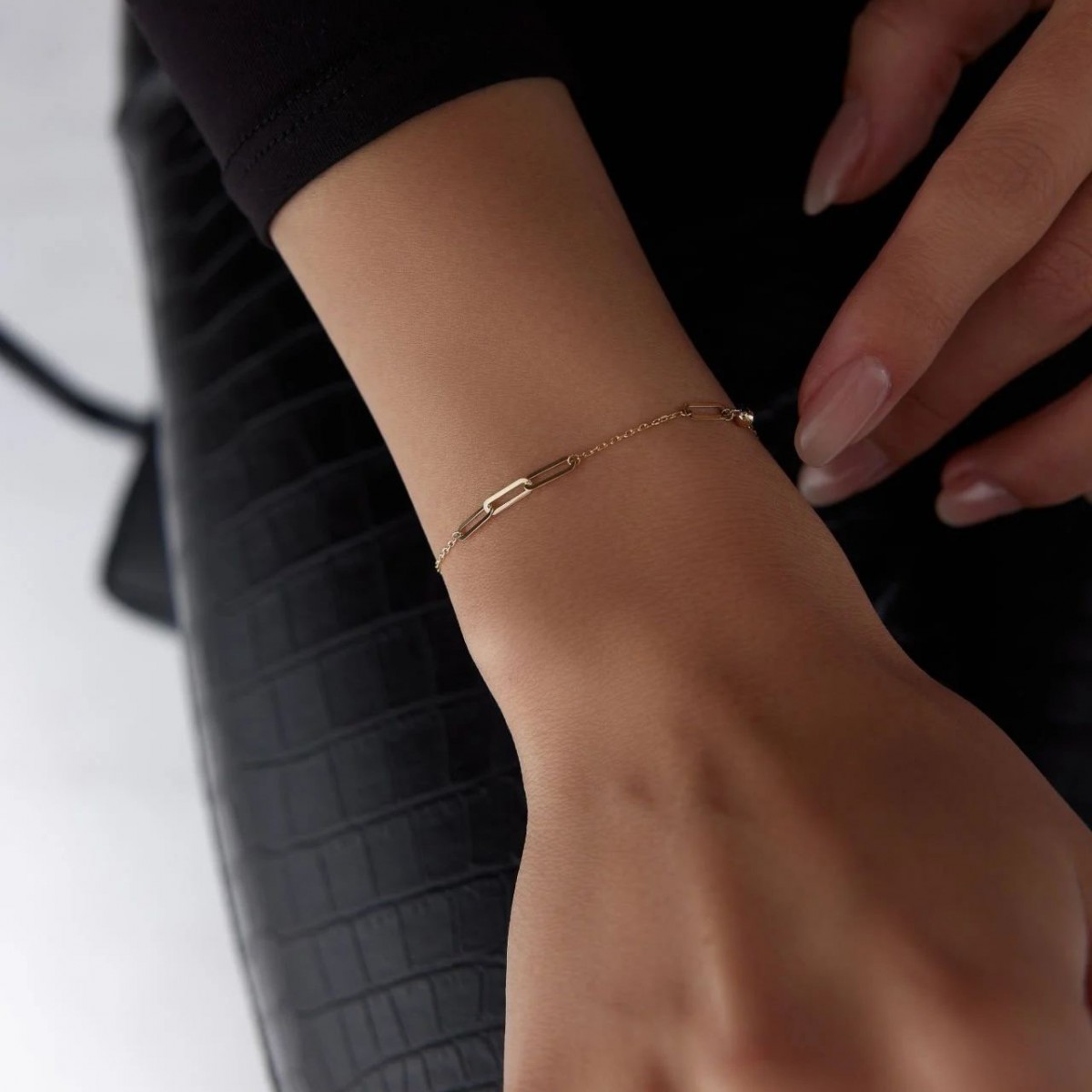 Златна гривна Symbella