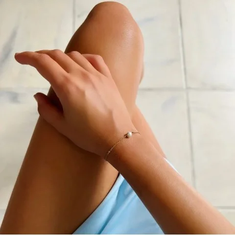 Златна гривна Delicate 