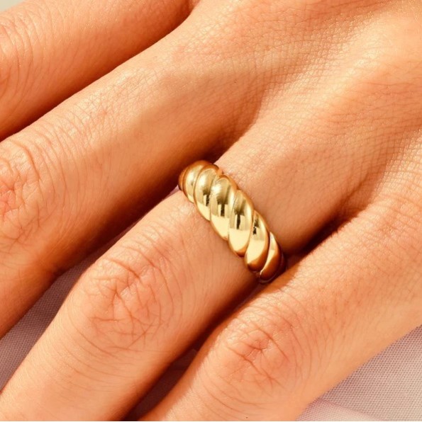 Златен пръстен Spiral